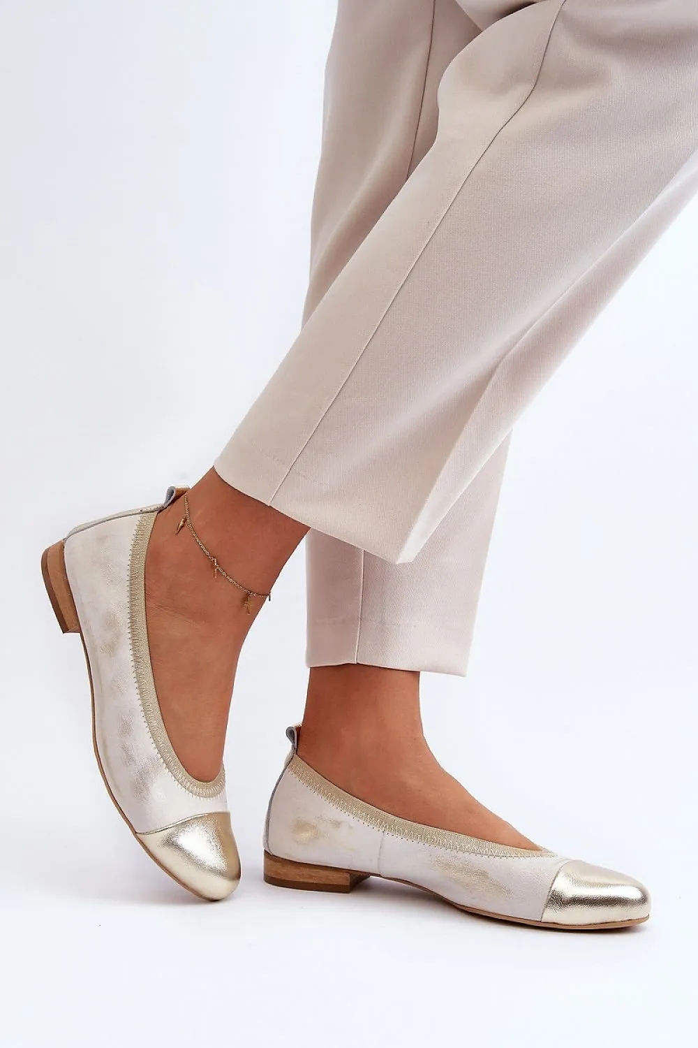 Ballet flats Step in style