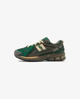 New Balance 1906 Diamond District Green Sneakers